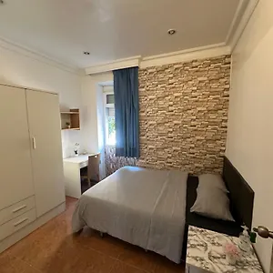 Habitación En Piso Compartido En Capital Apartamento
